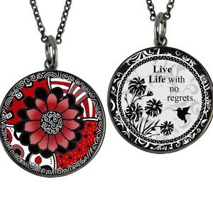 NEW without TAGS Reversible Red Flower Small Circle Necklace